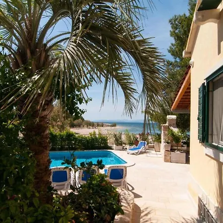 Villa Deluxe Sirena On The With Pool