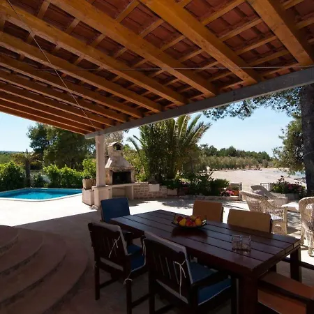 Villa Deluxe Sirena On The With Pool