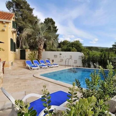 Deluxe Sirena On The With Pool Villa Supetar